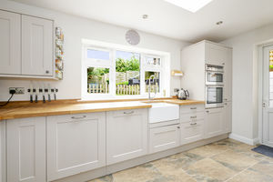 Photo 8- click for photo gallery